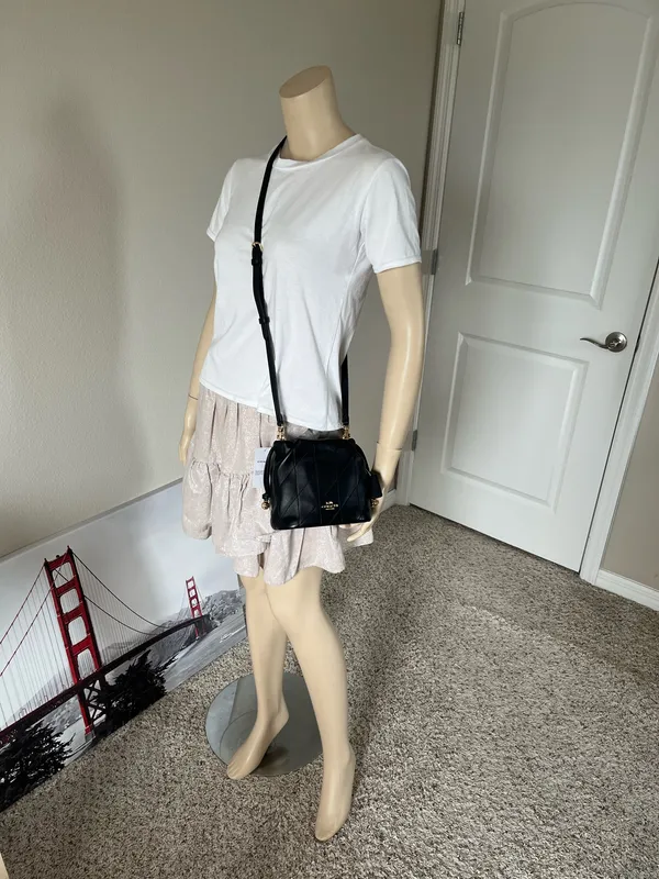 Coach Faye Mini Drawstring Bag With Quilting - Image 8
