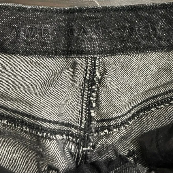 American Eagle Outfitters High Waisted Jeans 2 Short Relaxed Straight Leg Baggy - Image 3