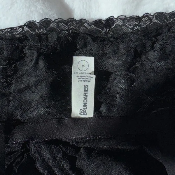 No Boundaries Black Lace Bralette No Padding NWOT Size XL - Image 10