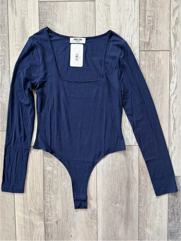 NWT- Double Zero Minimalistic Basic Square Neck Long Sleeve Bodysuit size large - Image 2