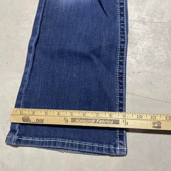 Ariat REAL High Rise Boot Jeans Women's SZ 32S 32x32 Wash Blue Stretch *Mark - Image 5