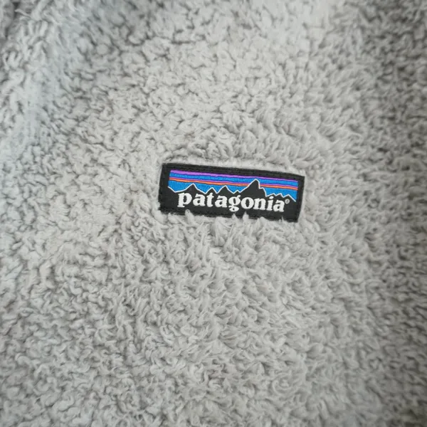 Patagonia Los Gatos 1/4 Zip Fleece‎ Pullover Light Grey Women's Cozy Athleisure - Image 4