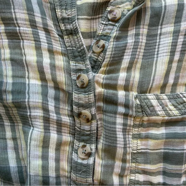Pilcro Long-Sleeve Buttondown Swing Top - Image 3