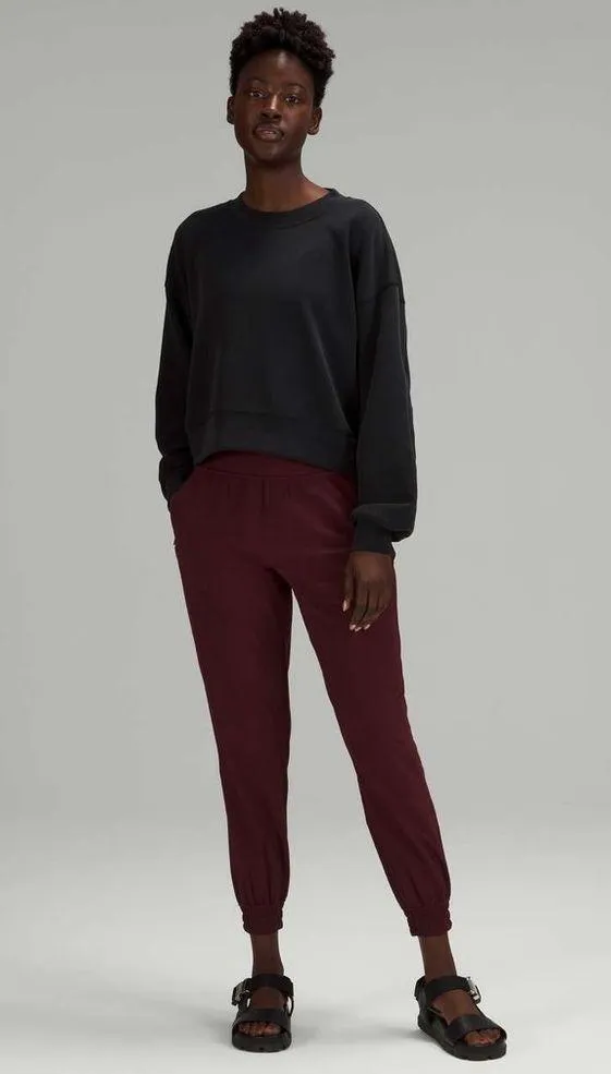 Lululemon NWOT Perfectly Oversized Cropped Crew *Softstreme - Black - 6 - Image 2