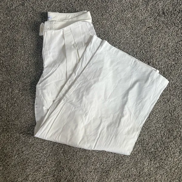 Source Unknown White Pants Size 2 - Image 2