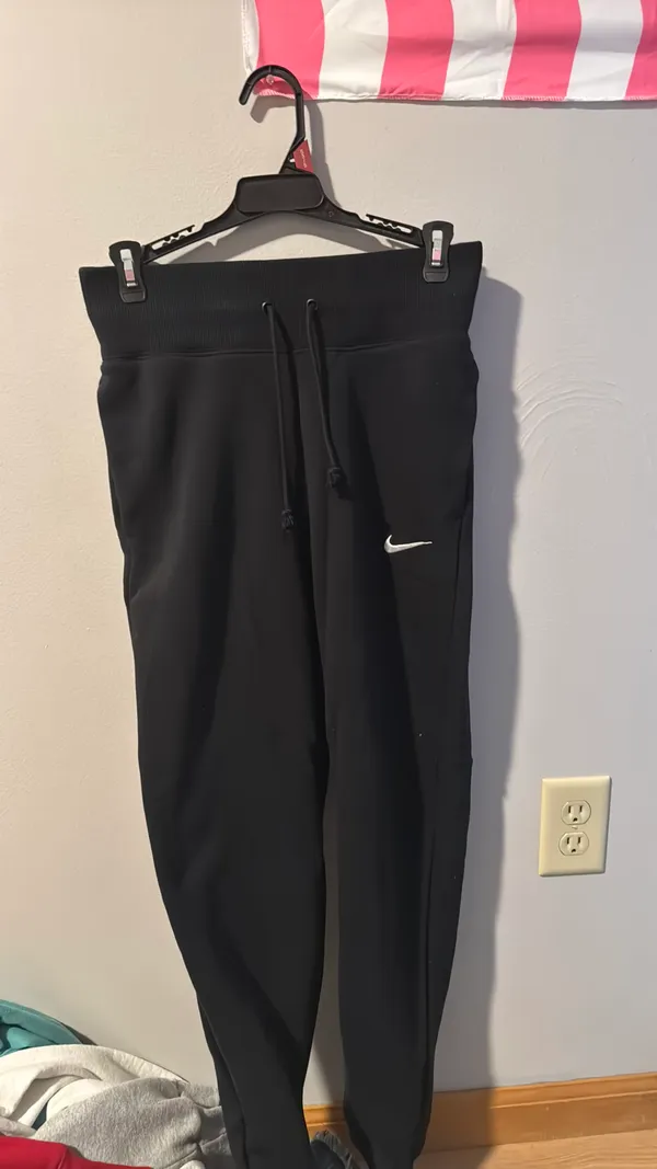 Sweats - Image 3
