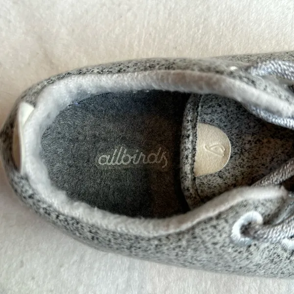 allbirds wool runners sneakers W9 in gray - Image 4