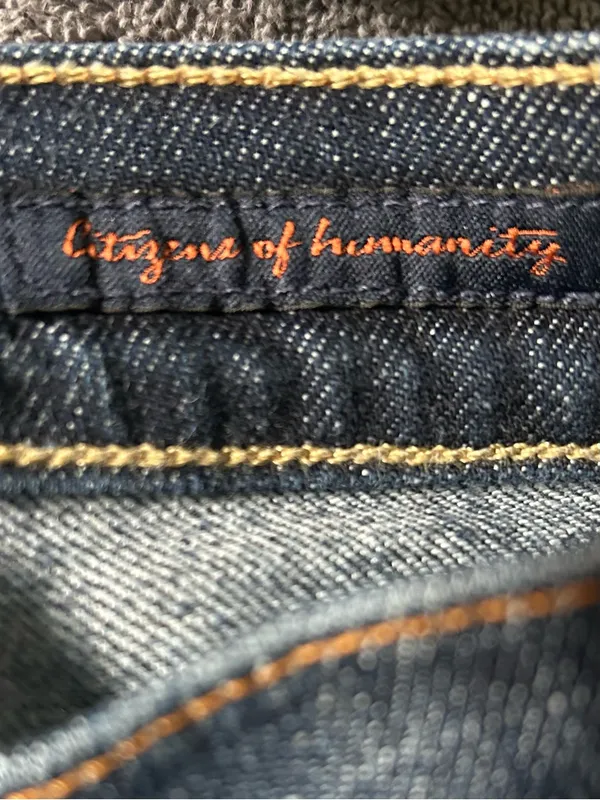 Citizens of Humanity Women's Mid-Rise Straight Capris Faded Blue SZ 28 Waist - Image 8