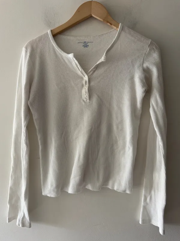 Brandy Melville White Callan Long Sleeve Waffle Knit Henley Thermal‎ Long Sleeve - Image 2