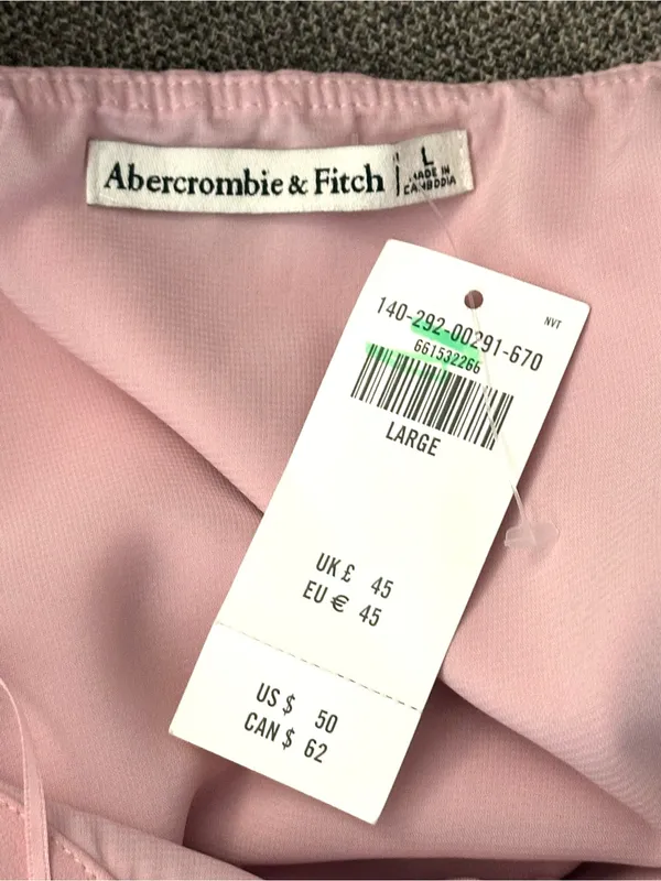 Abercrombie & Fitch Bow Tie-Front Halter Top NWT Large - Image 4