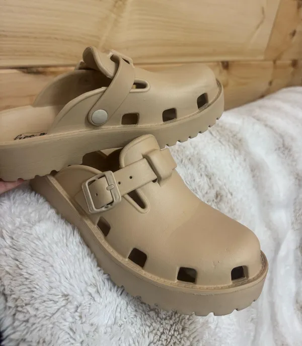 Free People Shoes Slip-On - Image 3