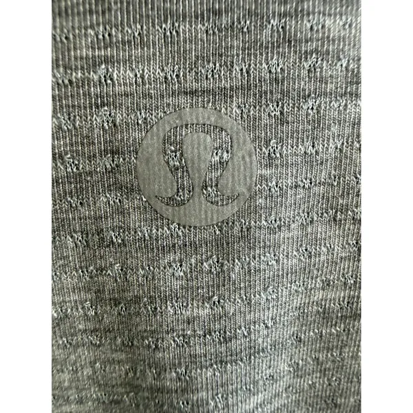 Lululemon Grey Long Sleeve Mesh Back Tulip‎ Hem Cropped Yoga Top Size 6 - Image 5