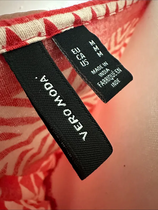 Vero Moda Soft Red & White Cotton Maxi Dress – Boho Geometric Print. - Image 2