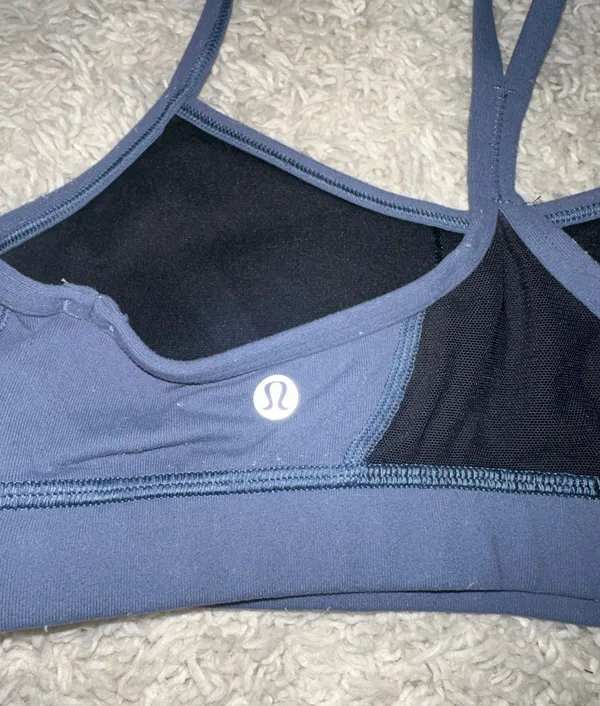 Flow Y Sports Bra - Image 2
