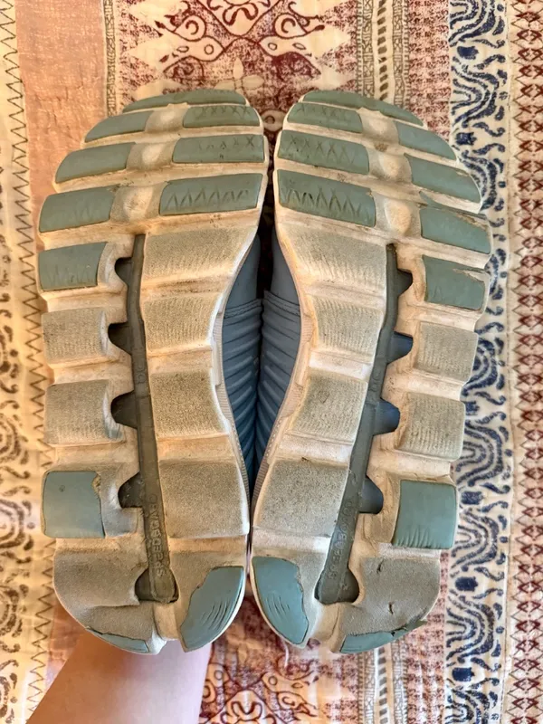On Cloudswift in Lake Blue, women's size 9 Blue - Image 4