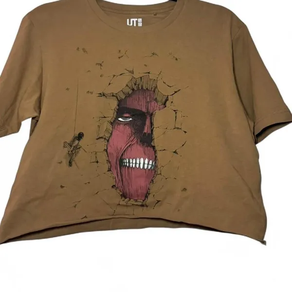UNIQLO x UT Collection Archive Attack on Titan Anime Graphic T-Shirt — SMALL - Image 3