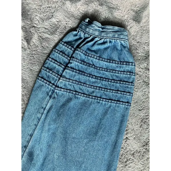American Eagle balloon sleeve denim shirt - Image 3