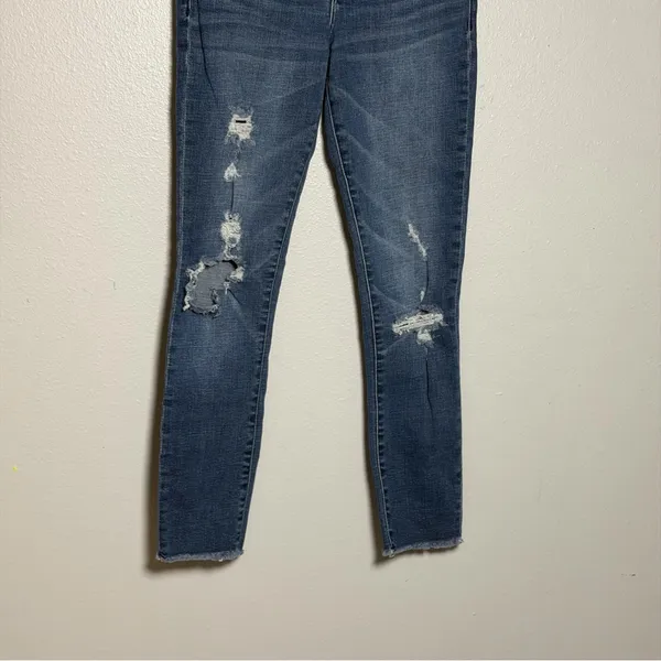 Abercrombie & Fitch Women Harper‎ Low Rise Ankle Distressed Blue Jeans size 0S - Image 4