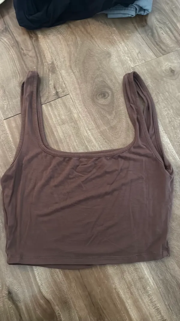 Shein Brown Tank Top Cropped - Image 2