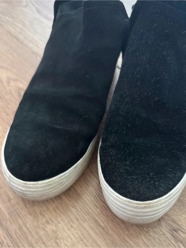 Women’s High Slip on Sneakers Black Size 8.5 - Image 2