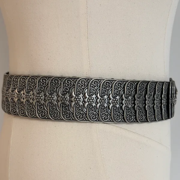 Vintage Metallic Belt NWOT Gray - Image 2