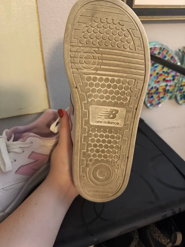 New balance kids sneakers 7 - Image 4