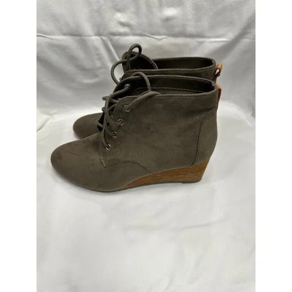 Dr. Scholls Womens Olive Green Faux Suede Lace Up Wedge Ankle Booties - Image 3