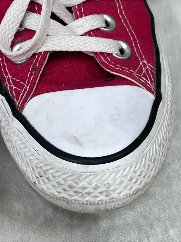 Converse Low-top Red 6.5 women’s - Image 10