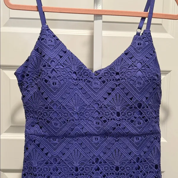 GUESS Purple Lace‎ Sheath Dress Size 6 NWT - Image 4