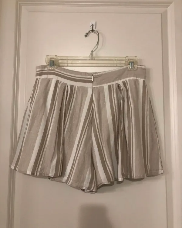 Two Piece Matching Skort & Top Set Gray Size L - Image 3