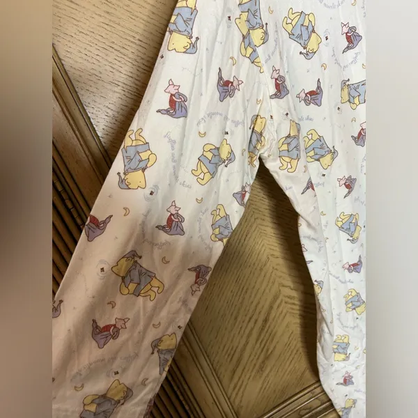vintage Disney Winnie the Pooh cotton nightgown shirt.Size S/M - Image 3