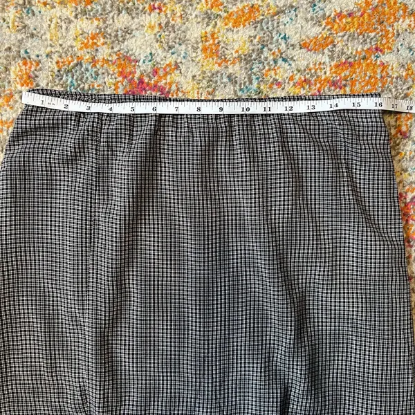 American Eagle Black and White Plaid Skirt Side Slit Size Large Fall Whimsigoth - Image 9