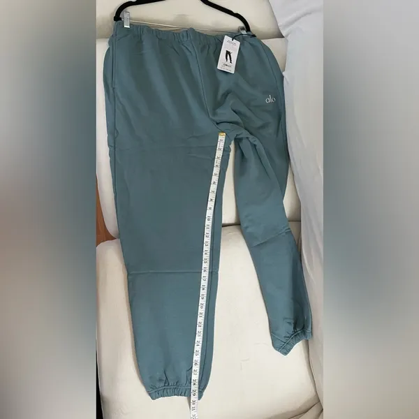 NWT Alo Accolade Sweatpants Joggers Size XL Limited Edition Color Teal Agate - Image 5
