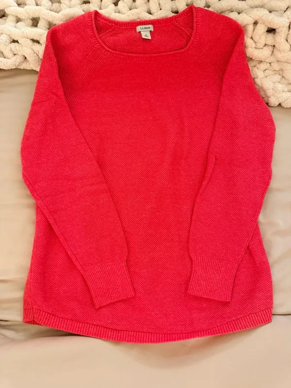 LL Bean Red Textured Knit Long Sleeve Button Cuff Crew Neck Sweater Medium - Image 3