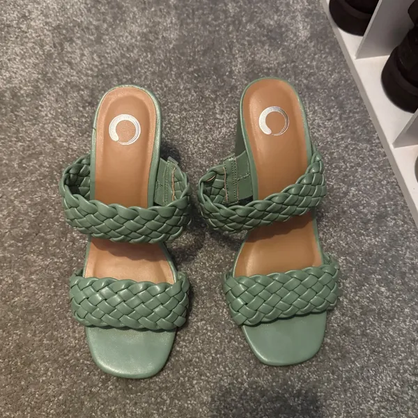 Mint Green Braided Women's Sandals Size 8 - Image 5