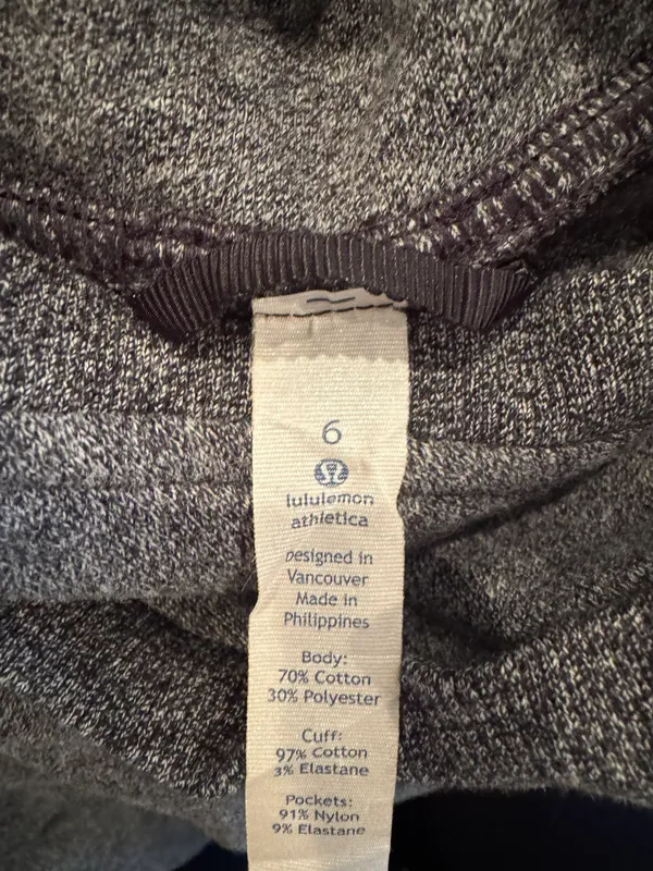 Lululemon Women’s Sweatshirt Size 6 Gray - Image 4