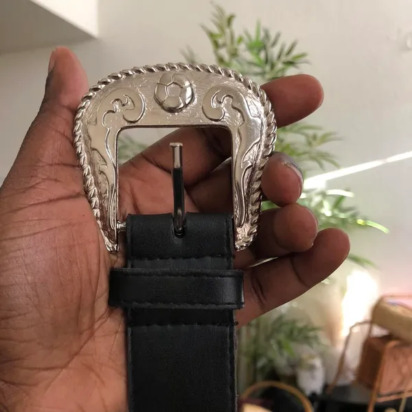 Black western cowboy/cowgirl rodeo belt with silver tone studs buckle Fit As L/XL - Image 2