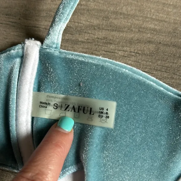 Zaful velvet blue bikini top - Image 4