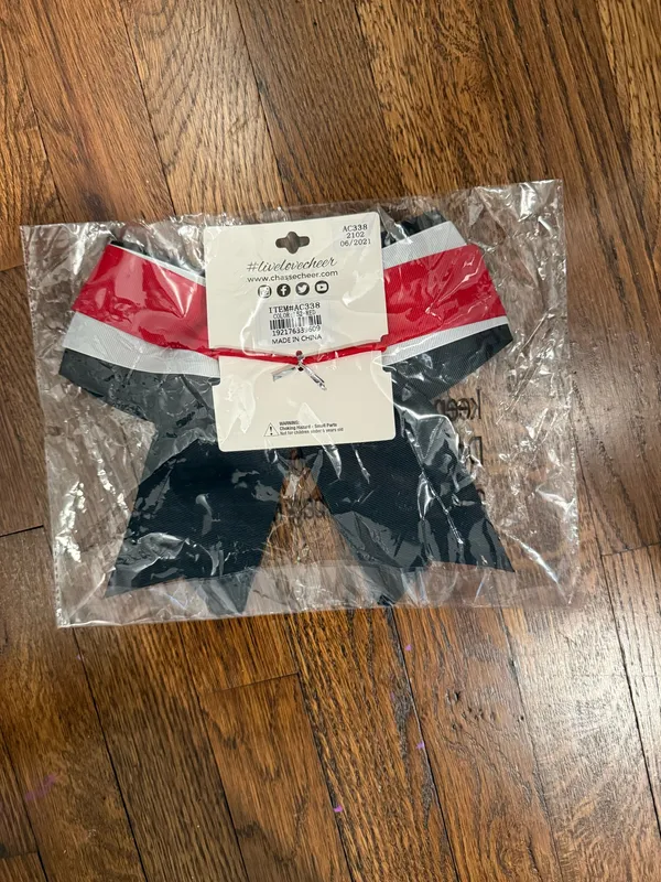 Chasse cheer bow red white and black - Image 2