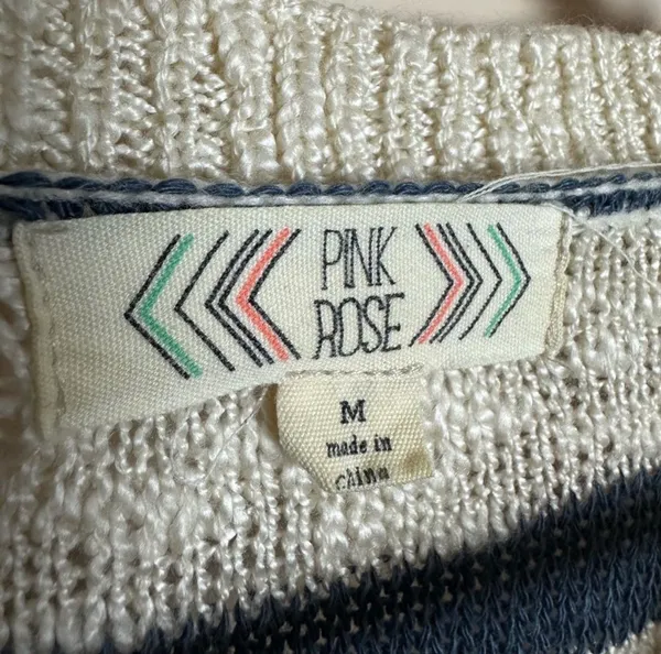 CLEARANCE! Cream Pink Rose Striped Sweater Size M EUC - Image 5