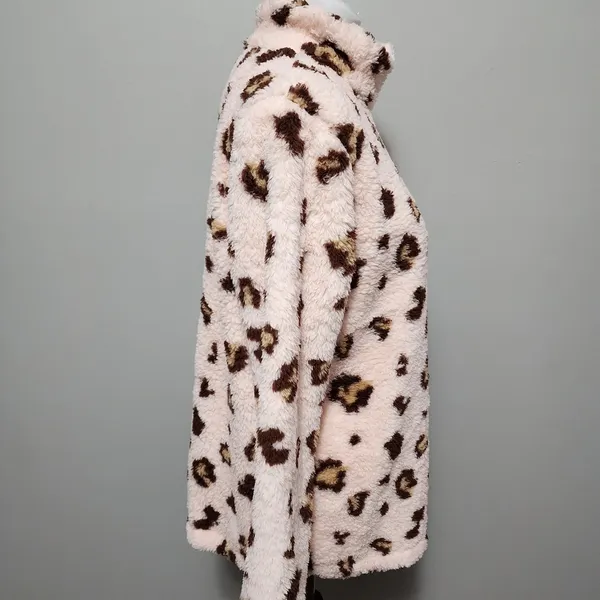 Mommy & Me Pink Leopard Sherpa ¼ Zip Pullover Size Large - Image 3