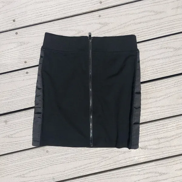 Mini Black Pencil Skirt! - Image 2