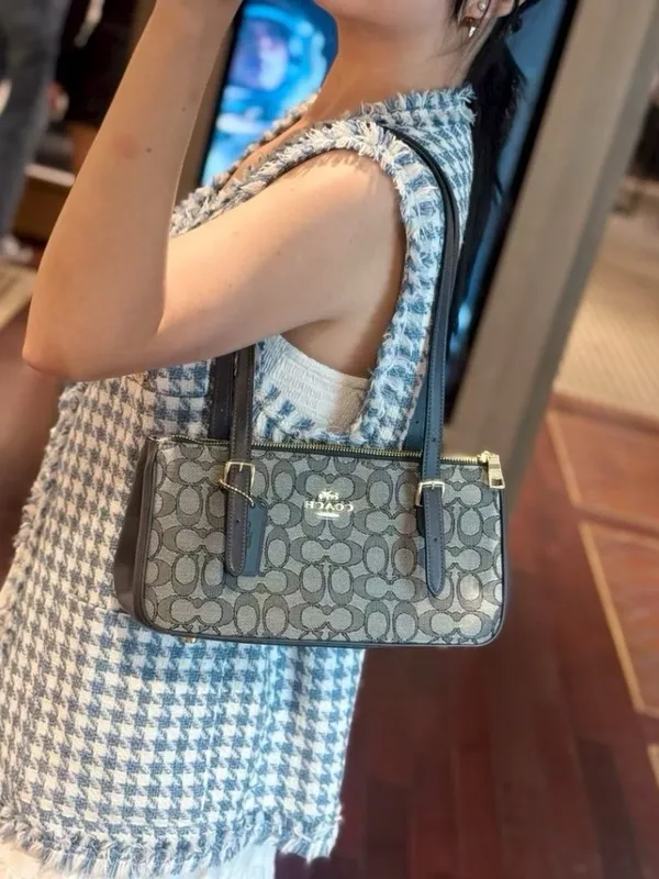 NWT Coach Asher Shoulder Bag In Signature Jacquard CBJ03 Gold/Navy/Midnight Navy - Image 7