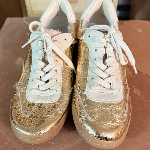 Dolce Vita Nadia Sneakers in Gold - Image 2