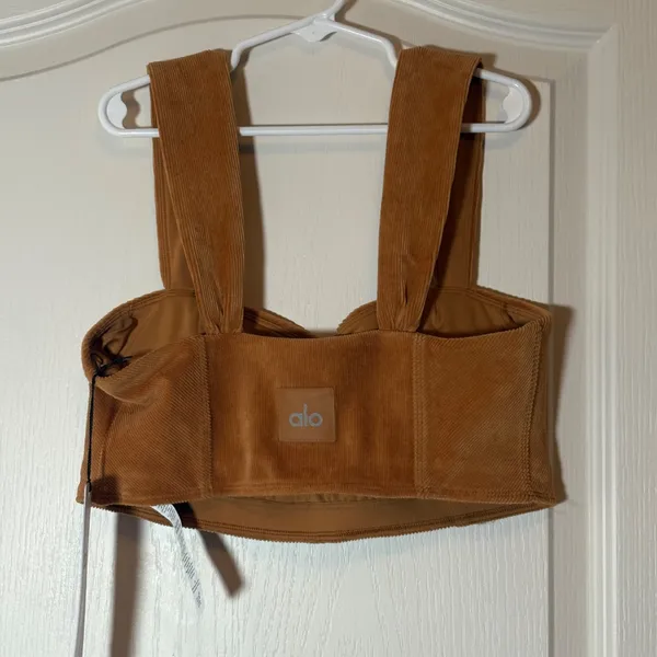ALO Yoga Micro Corduroy Winter Break Bra Crop Top Toffee Brown. NWT SOLD OUT - Image 2