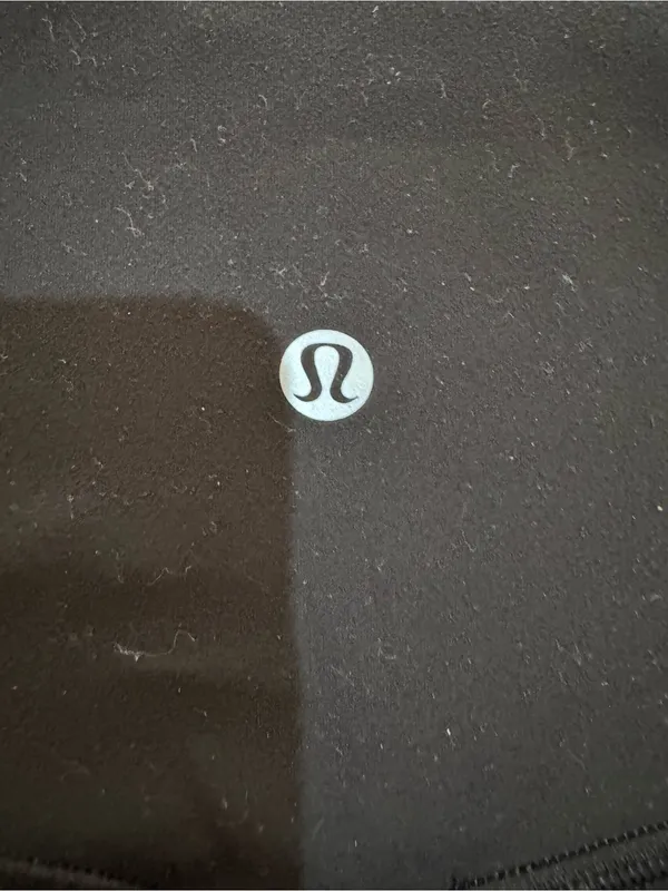 Lululemon Align High-Rise Pant - Black - Size 4 - Good Condition - Image 4
