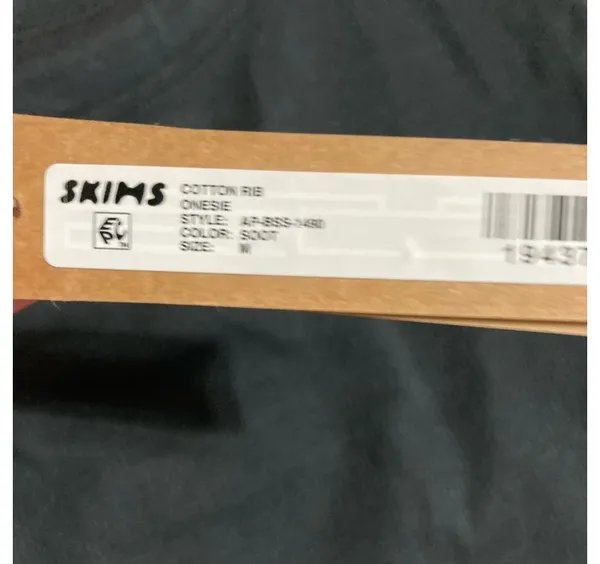 SKIMS Cotton Rib Onesie M - Image 5