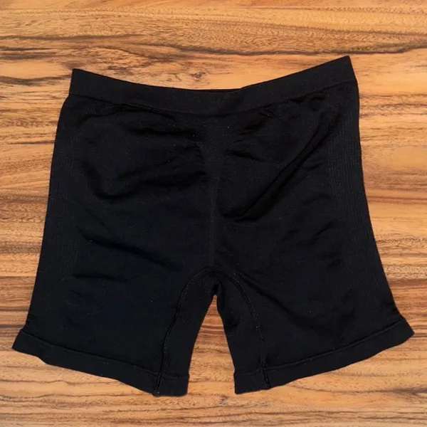 Gold’s Gym Shorts Black Size M - Image 2