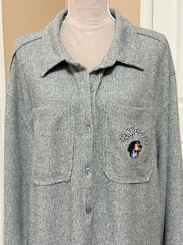 Game day couture women’s Tennessee volunteers Button-Up Shacket Sz XXL - Image 2