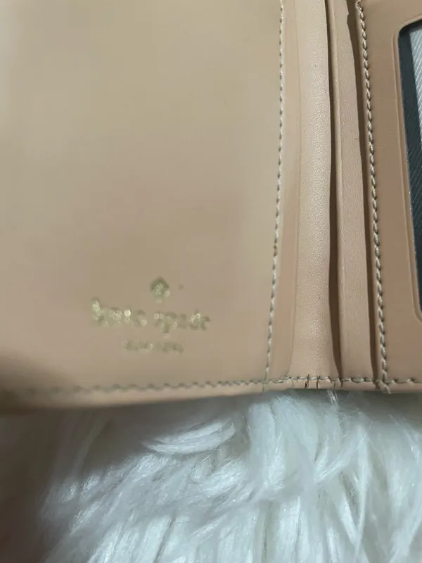 Kate Spade New York Southport Avenue Stacy Wallet - Image 9